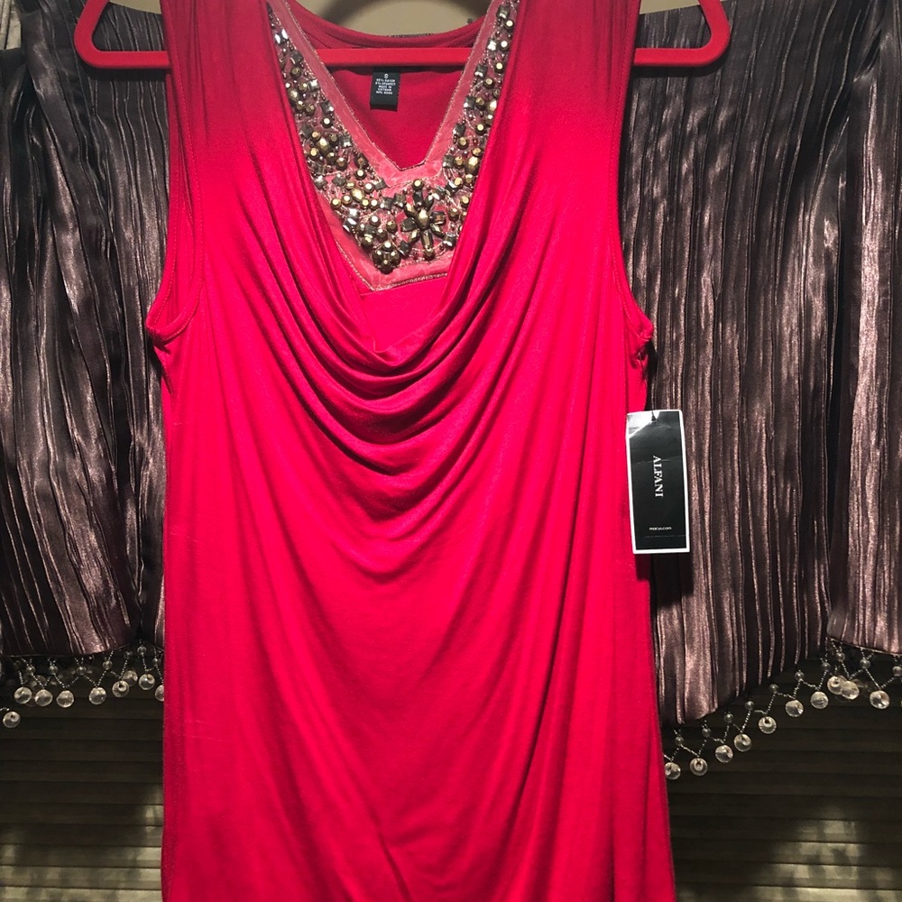 Alfanii no sleeve overlay dressy tank